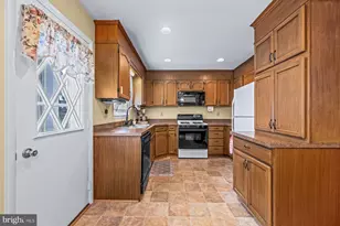 3011 Glenvue Dr, Westminster, MD 21157 - Photo 15