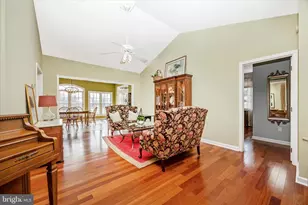 6181 Challedon Cir, Mount Airy, MD 21771 - Photo 7