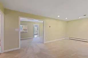 1659 St Paul St, Hampstead, MD 21074 - Photo 9