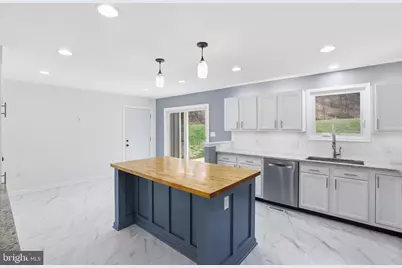 1205 Fairway Drive, Westminster, MD 21158 - Photo 9