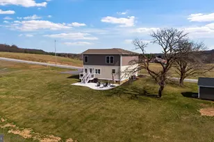 118 S Clear Ridge Rd, New Windsor, MD 21776 - Photo 3