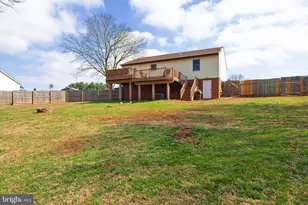 714 Redwood Dr, Westminster, MD 21157 - Photo 39