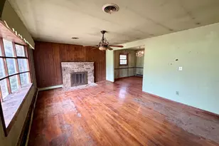 5314 Wendy Rd, Sykesville, MD 21784 - Photo 3