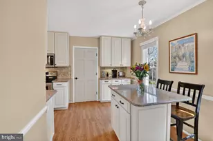 5382 View Point Ct, Sykesville, MD 21784 - Photo 3