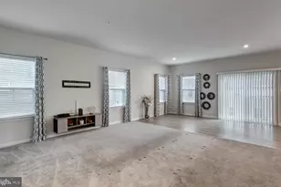 112 Sherman Wy, Taneytown, MD 21787 - Photo 9