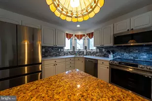 6709 Purple Martin Ct, Eldersburg, MD 21784 - Photo 7