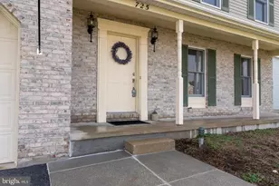 725 Hess Ct, Westminster, MD 21157 - Photo 3