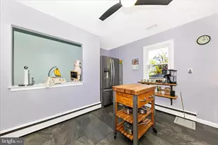 210 Oak St, Mount Airy, MD 21771 - Photo 15