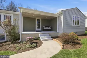 210 Oak St, Mount Airy, MD 21771 - Photo 5