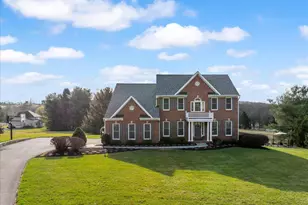 6207 Belmont Cir, Mount Airy, MD 21771 - Photo 3