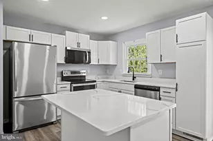 2402 Raintree Ave, Westminster, MD 21157 - Photo 11