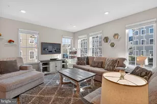 7208 Conley Aly, Sykesville, MD 21784 - Photo 3