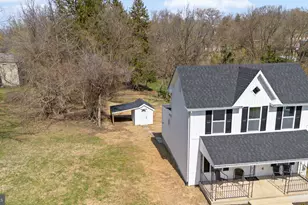 11 Baker Ave, Mount Airy, MD 21771 - Photo 3