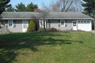 822 Wisteria Dr, Westminster, MD 21157 - Photo 3