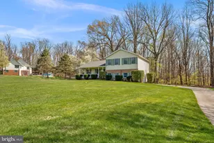 1235 Teresa Dr, Hampstead, MD 21074 - Photo 3