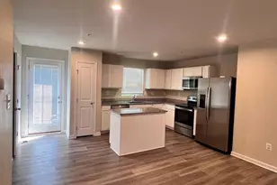 122 Butterfield Ave, Taneytown, MD 21787 - Photo 5