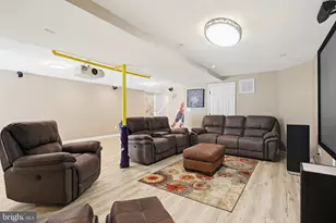 2185 Peggys Dr, Eldersburg, MD 21784 - Photo 33