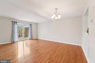 861 Century St, Hampstead, MD 21074 - Photo 7