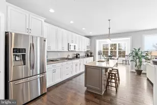 31 2nd Ave, Sykesville, MD 21784 - Photo 3