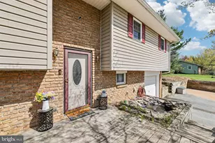 2438 Ebbvale Rd, Manchester, MD 21102 - Photo 3