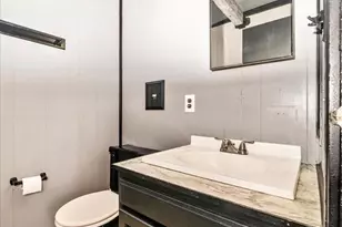 3309 Meadowview Dr, Manchester, MD 21102 - Photo 17