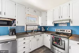 3000 Breezewood Ln, Hampstead, MD 21074 - Photo 11