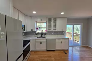 4720 Trail Ct, Westminster, MD 21158 - Photo 7