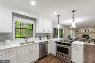 4036 Roop Rd, New Windsor, MD 21776 - Photo 9
