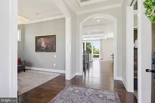 802 N Main St, Mount Airy, MD 21771 - Photo 3