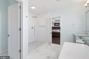 802 N Main St, Mount Airy, MD 21771 - Photo 25