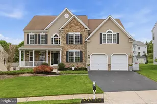 304 Saddleback TR, Mount Airy, MD 21771 - Photo 1
