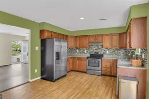 1402 Burnside Dr, Hampstead, MD 21074 - Photo 7