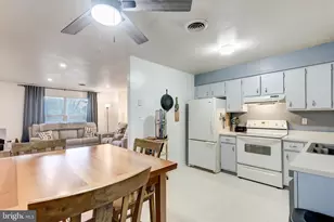 918 Century St, Hampstead, MD 21074 - Photo 11