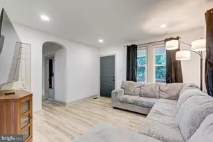 33 Milton Ave, Westminster, MD 21157 - Photo 3