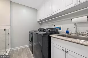 6341 Twin Ponds Ln, Mount Airy, MD 21771 - Photo 17