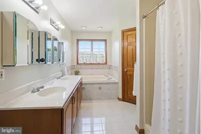 6111 Emerald, Eldersburg, MD 21784 - Photo 23