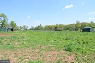 2051 Stover Rd, Taneytown, MD 21787 - Photo 5