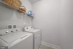 2812 Town View Cir, New Windsor, MD 21776 - Photo 29