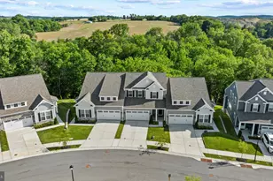 2812 Town View Cir, New Windsor, MD 21776 - Photo 47