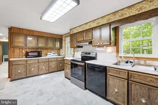 4627 Crossroad Schlhse Rd, Manchester, MD 21102 - Photo 9