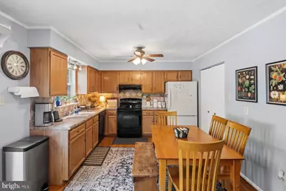 486 Lakes Court, Westminster, MD 21158 - Photo 9