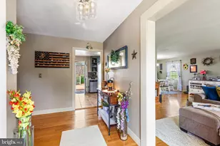 716 Woodside Dr, Westminster, MD 21157 - Photo 3