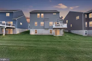 2788 Town View Cir, New Windsor, MD 21776 - Photo 51