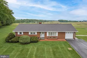 717 N Houcksville Rd, Hampstead, MD 21074 - Photo 1