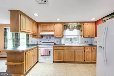 717 N Houcksville Road, Hampstead, MD 21074 - Photo 17