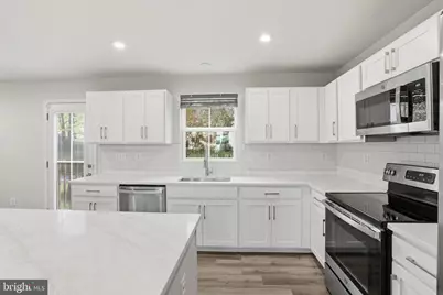 213 Pickett Street, Taneytown, MD 21787 - Photo 13