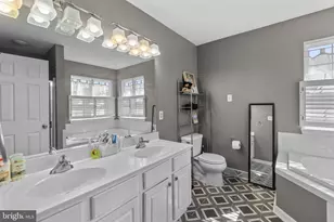 4210 Mead Dr, Hampstead, MD 21074 - Photo 9