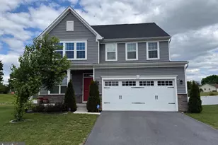 105 Hess Cir, Taneytown, MD 21787 - Photo 1