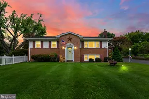 6503 Panorama Dr, Sykesville, MD 21784 - Photo 1