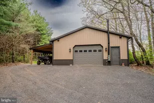 1720 Charles Ray Acres Dr, Sykesville, MD 21784 - Photo 9